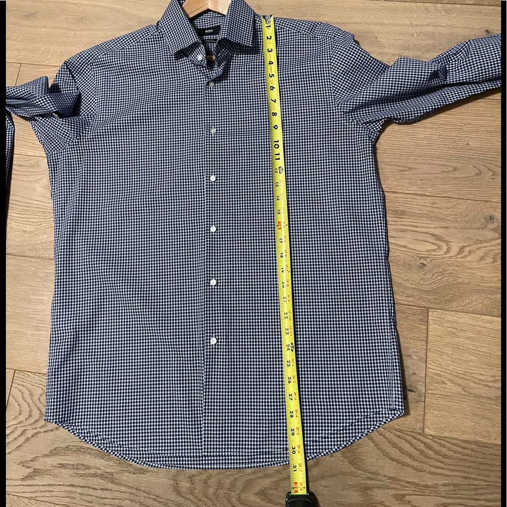 Hugo Boss Dress Shirt - Picture 8 of 9